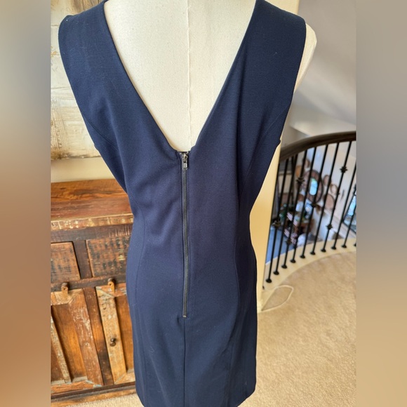 Banana Republic Navy Sleeveless Sheath Dress - 10 - Picture 6 of 7